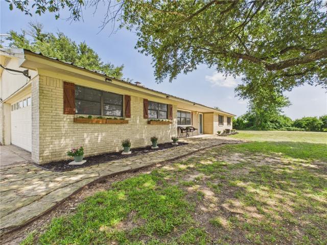 House for sale in North Zulch, Texas