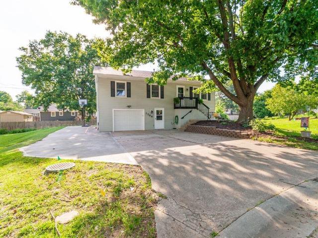 House for sale in Harrisonville, Missouri