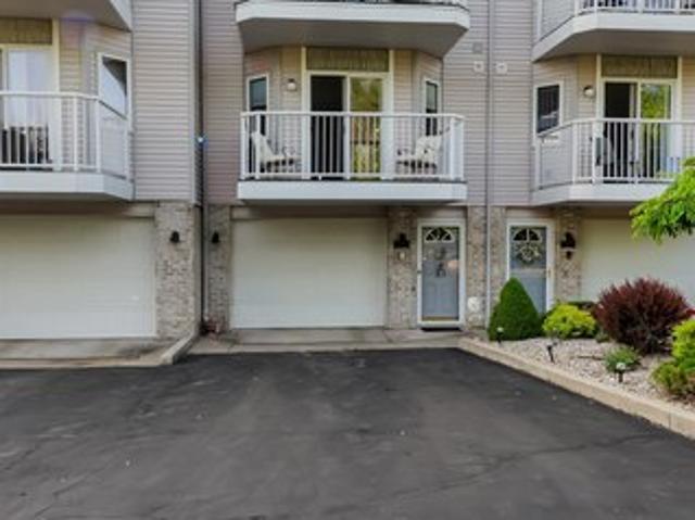 Townhouse for sale in Gladwin, Michigan