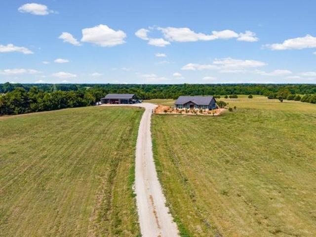 House for sale in Hunt, Texas