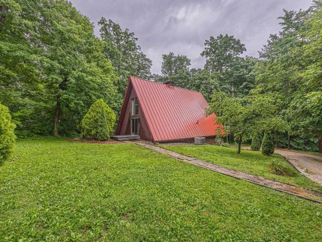 House for sale in Dubois, Indiana
