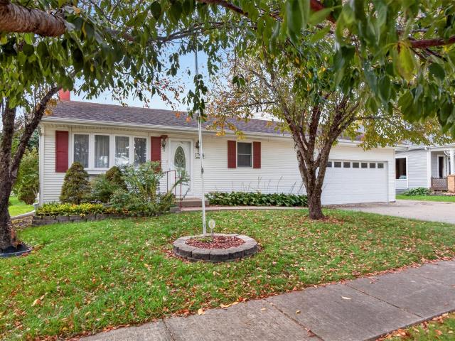 House for sale in Dallas Center, Dallas County