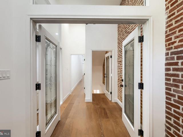 House for sale in Gibsonton, Maryland