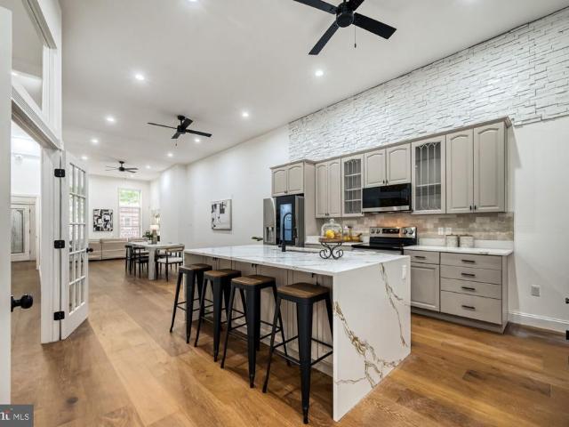 House for sale in Gibsonton, Maryland