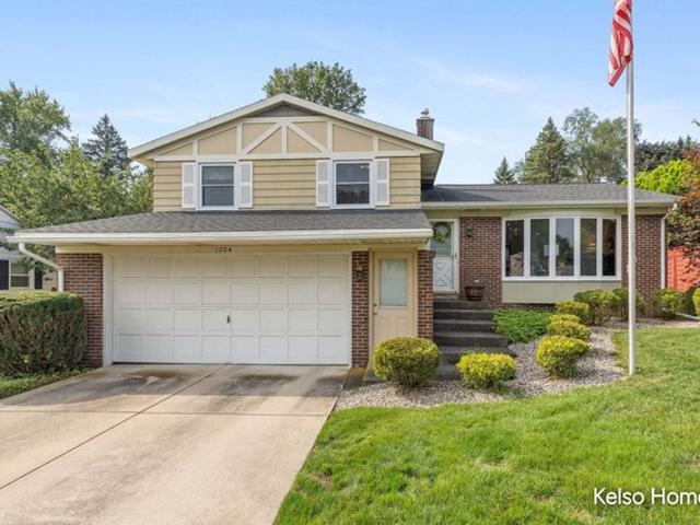 House for sale in Third Ward, Grand Rapids