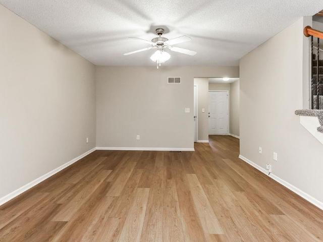 Townhouse for sale in Kansas City, Wyandotte County