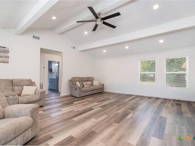 House for sale in Milam, Texas