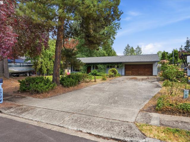 House for sale in Oregonia