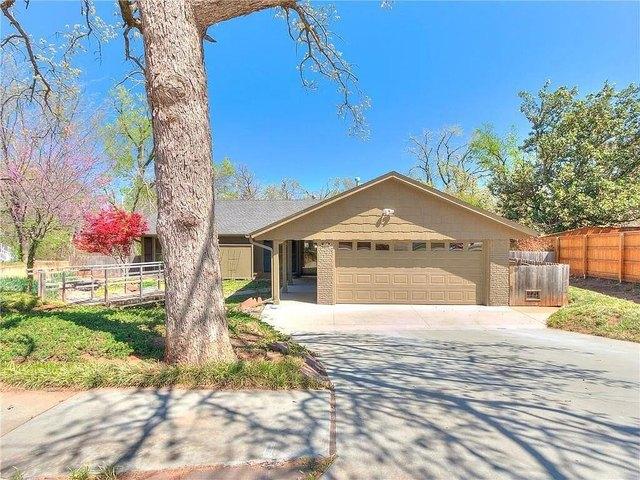 House for sale in Edmond, Oklahoma