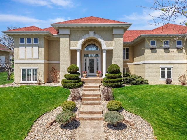 Property for sale in Waunakee, Wisconsin