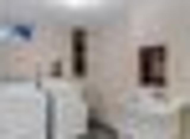 Townhouse for sale in Iselin, New Jersey