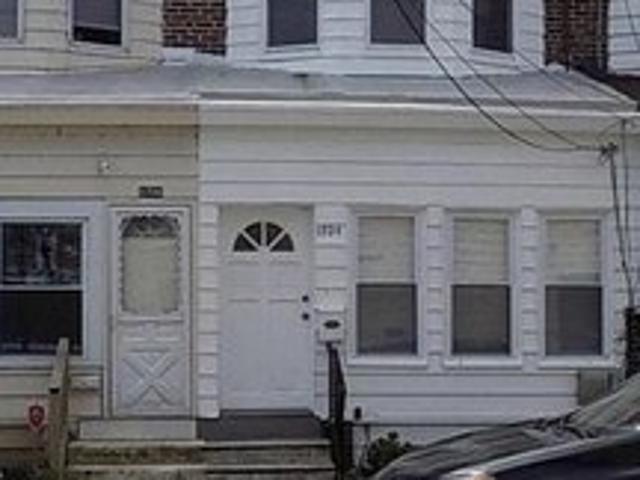 Townhouse for sale in Oaklyn, New Jersey