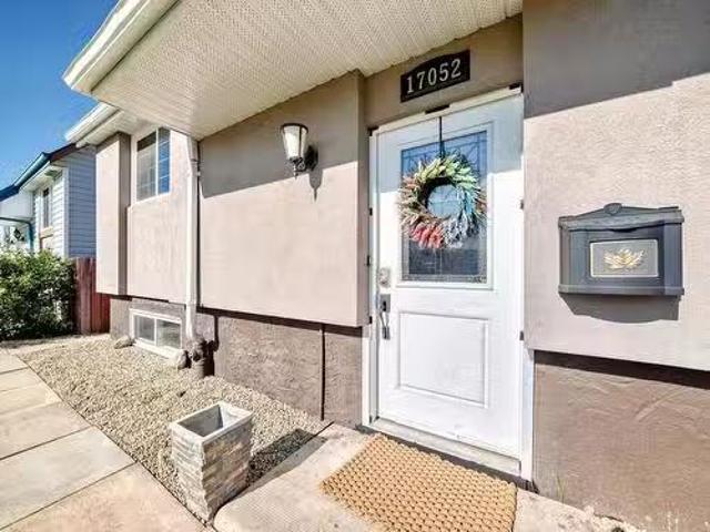 House for sale in Wedgewood, Alberta