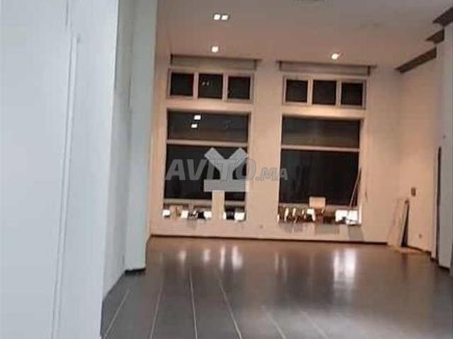 Local commercial vente à Anfa, Gharb-Chrarda-Beni Hssen