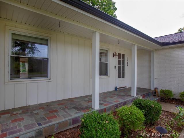 House for sale in New Albany, Indiana