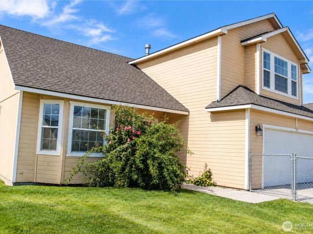 House for sale in Sunnyside, Yakima County