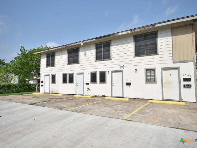 Apartment for sale in Calhoun, Texas