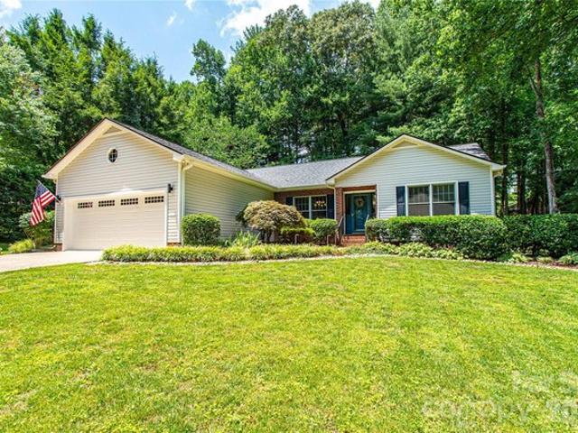 House for sale in Hendersonville, North Carolina