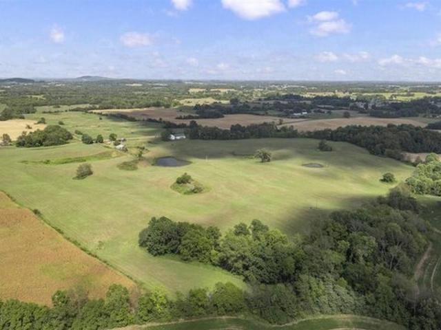 Land for sale in Horse Cave, Kentucky