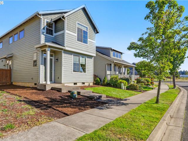 House for sale in Silverton, Marion County