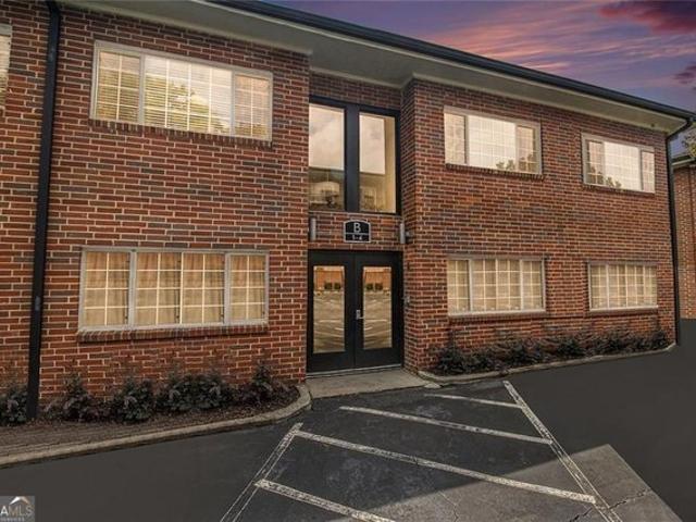 Condo for sale in Atlanta, Georgia