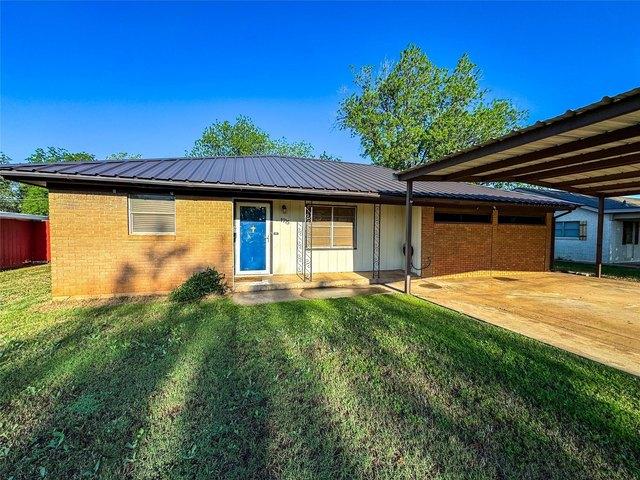 House for sale in Haskell, Texas