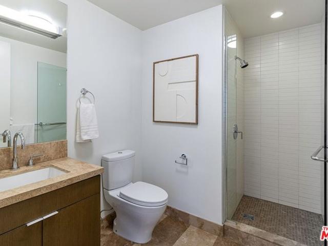Condo for sale in Santa Monica, Los Angeles County