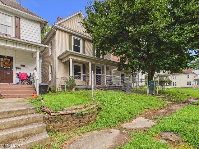 House for sale in Parkersburg, West Virginia