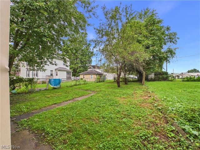 House for sale in Parkersburg, West Virginia