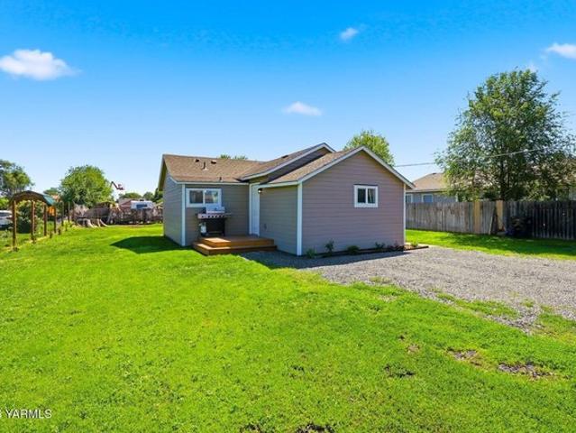 House for sale in Yakima, Washington