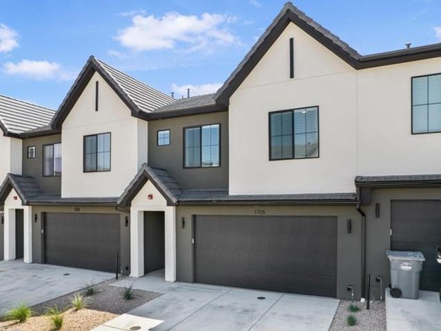 Townhouse for sale in Washington, Utah