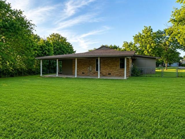 House for sale in Carter, Oklahoma