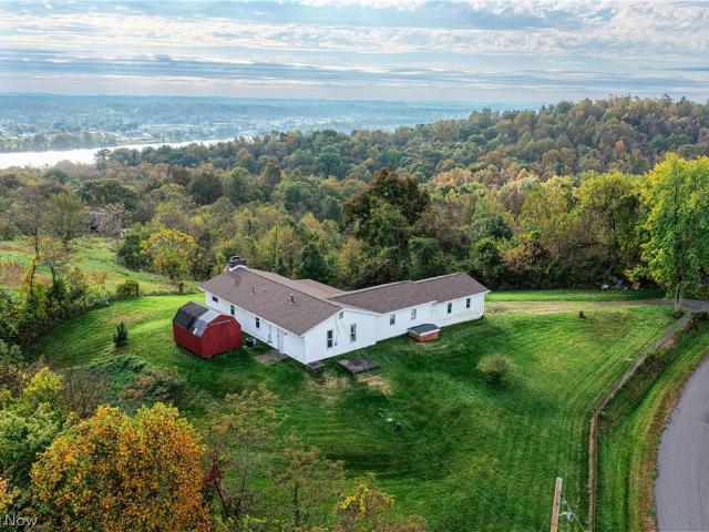 House for sale in Belpre, Washington County