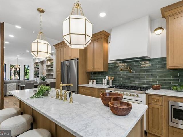 Townhouse for sale in South Philadelphia, Philadelphia
