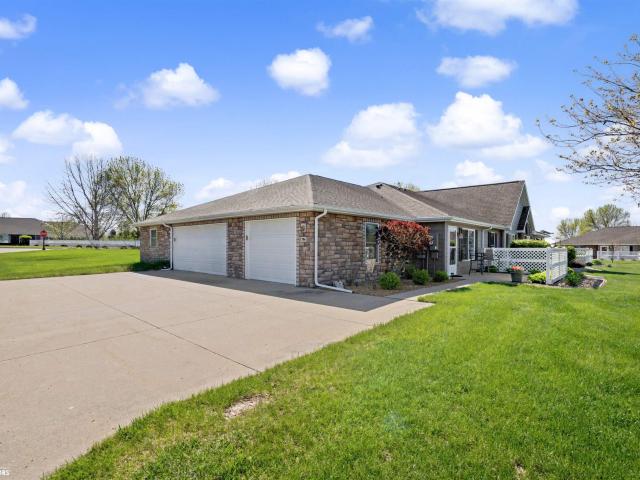 Condo for sale in Mount Pleasant, Iowa