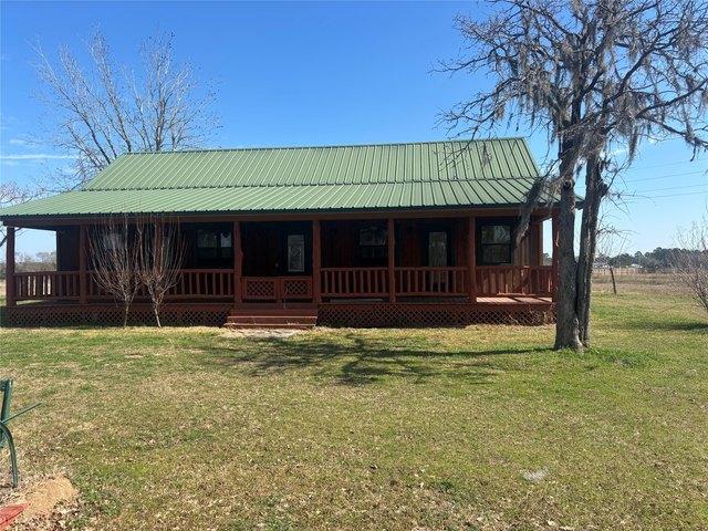 Farm for sale in Pinehurst, Texas