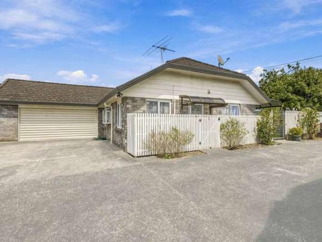 House for sale in Avondale, Whau