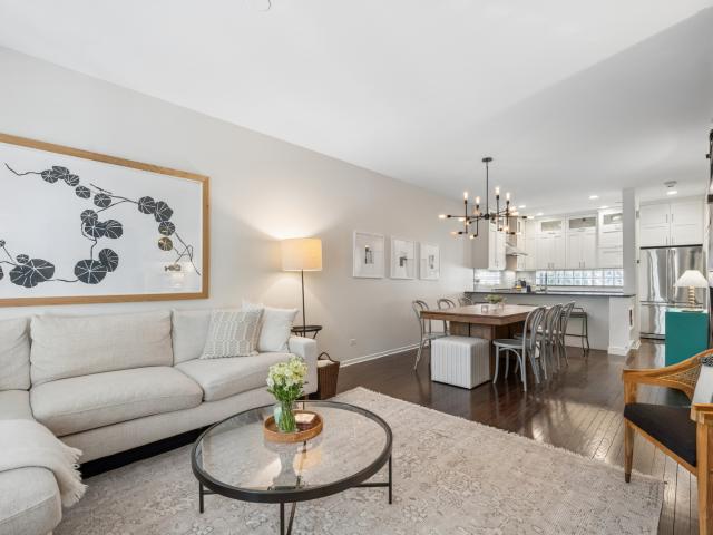 Townhouse for sale in Chicago Park, Illinois