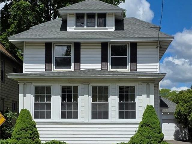 House for sale in Oneida, New York