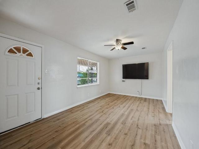 House for sale in Denison, Grayson County