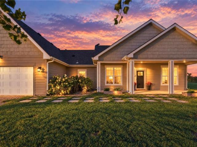 House for sale in Tecumseh, Shawnee County