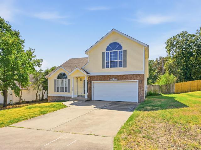House for sale in Hillcrest Homes, Joplin
