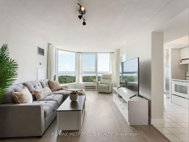 Condo for sale in Scarborough—Guildwood, Toronto