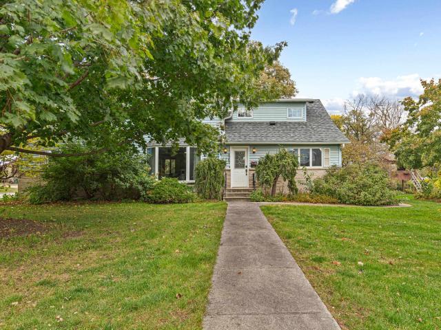 House for sale in Emmetsburg, Palo Alto County