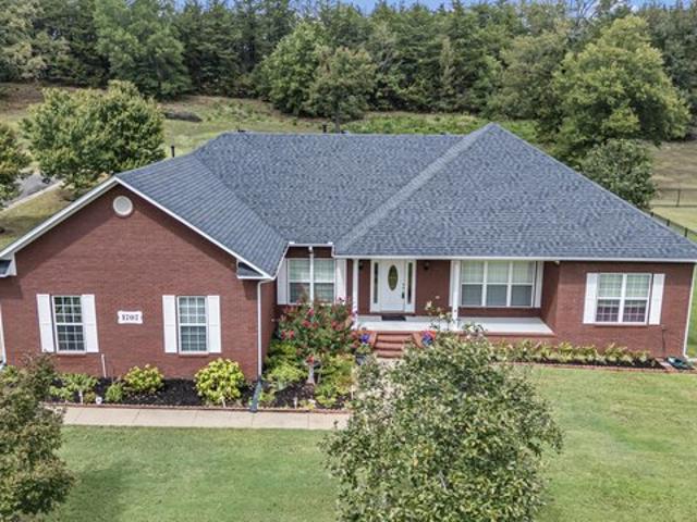 House for sale in Morrilton, Conway County