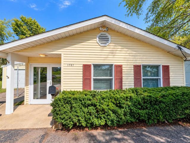 Commercial for sale in Kalamazoo, Michigan