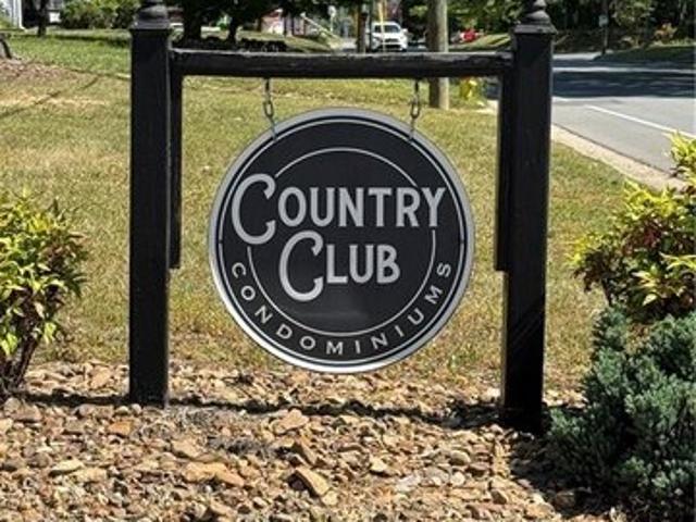 Condo for sale in Mount Airy, North Carolina