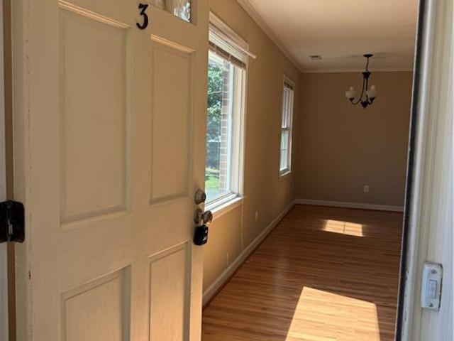 Condo for sale in Mount Airy, North Carolina
