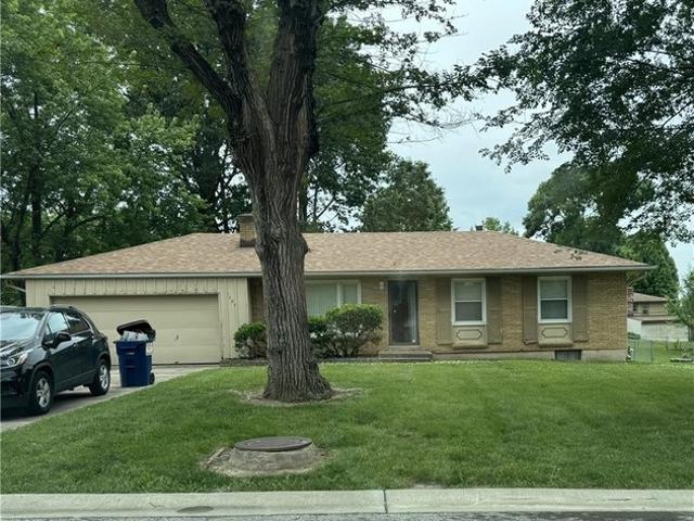 House for sale in Gladstone, Missouri