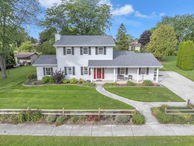 House for sale in New Holstein, Calumet County